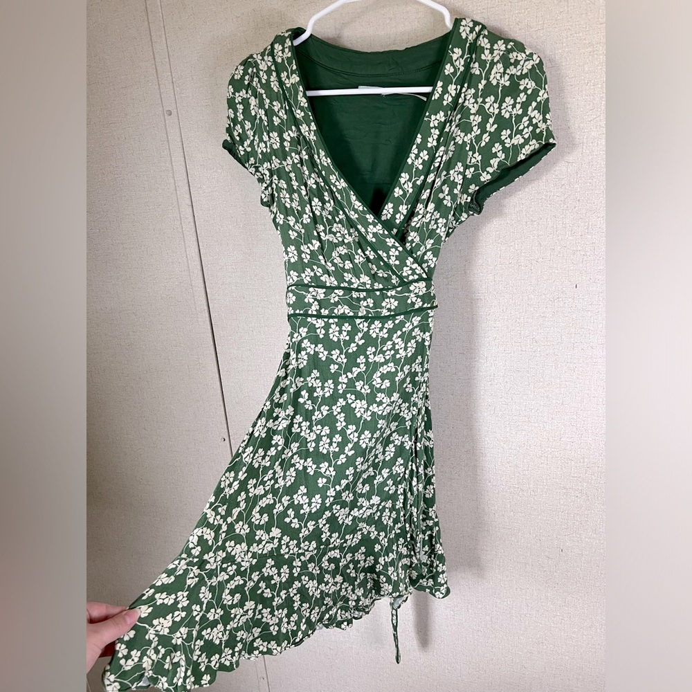 Green Floral Kimchi Blue Wrap dress